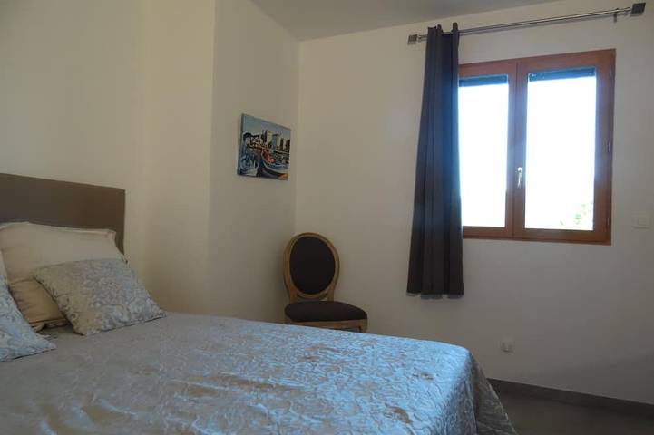 Villa pour 6 personnes, avec terrasse ainsi que jardin et piscine à Propriano - 2