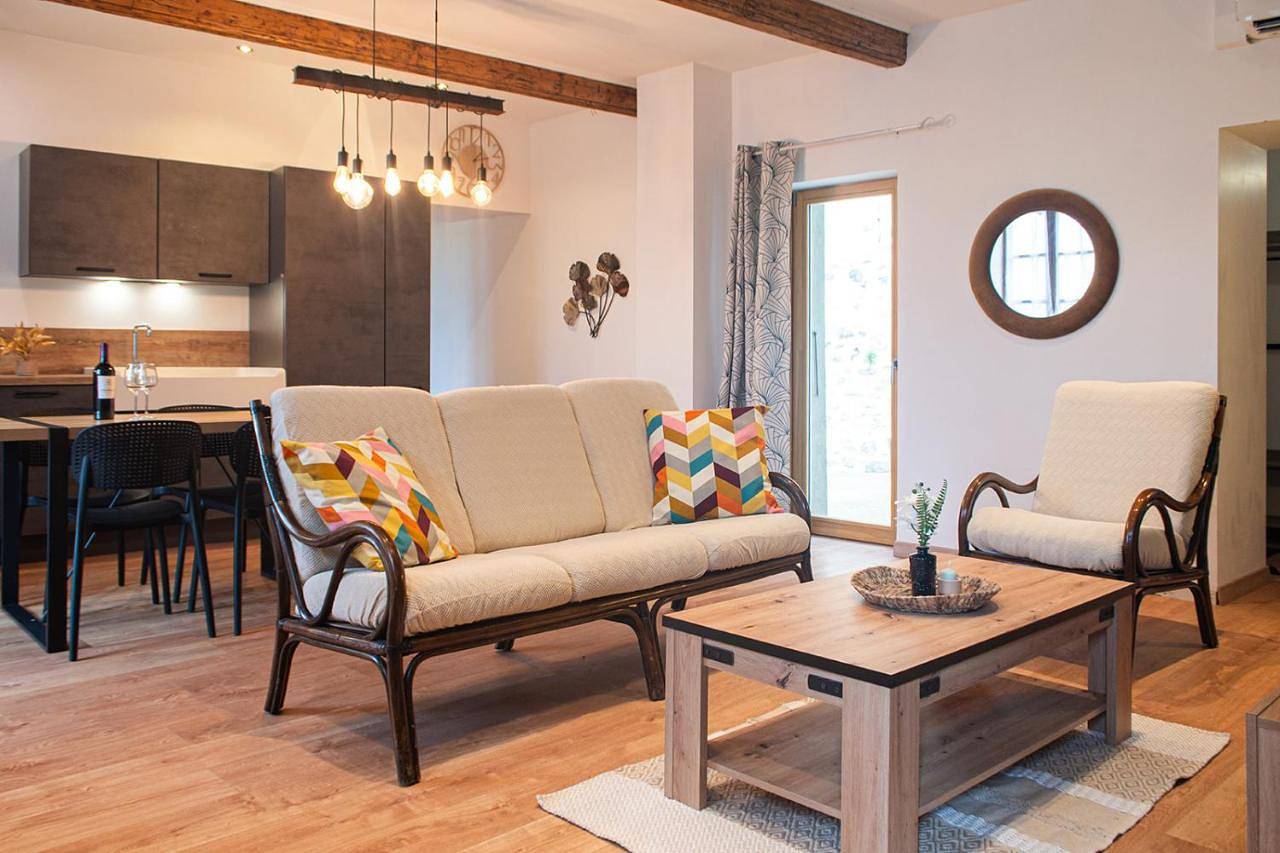 Appartement entier, Seven Keys - La cour du Barres in Saint-Vincent-de-Barrès, Privas (arrondissement)