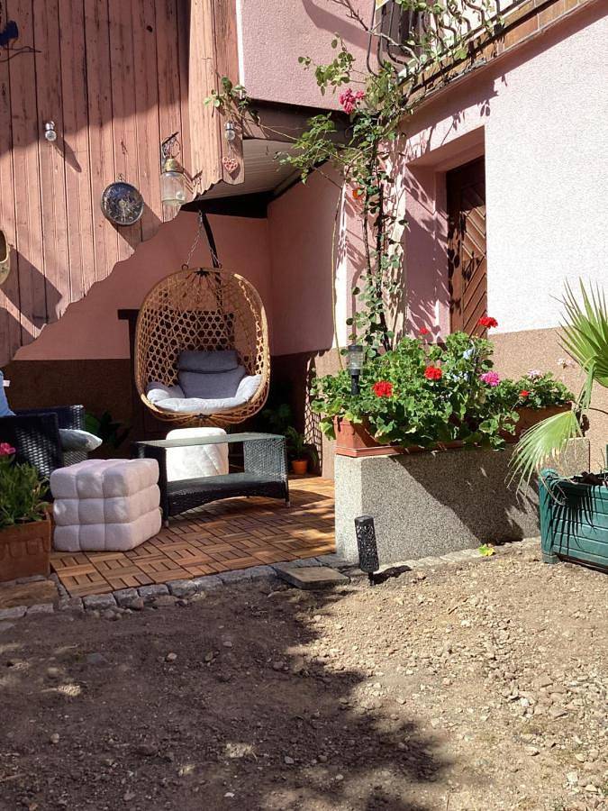 Gîte pour 4 personnes, avec Balcon et Terrasse ainsi que Jardin et Vue à Kientzheim - 2