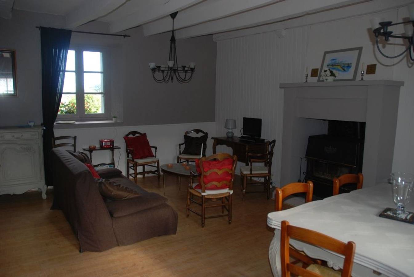 Casa encantadora en Jugon-les-Lacs con jardín in Jugon-les-Lacs, Región de Dinan