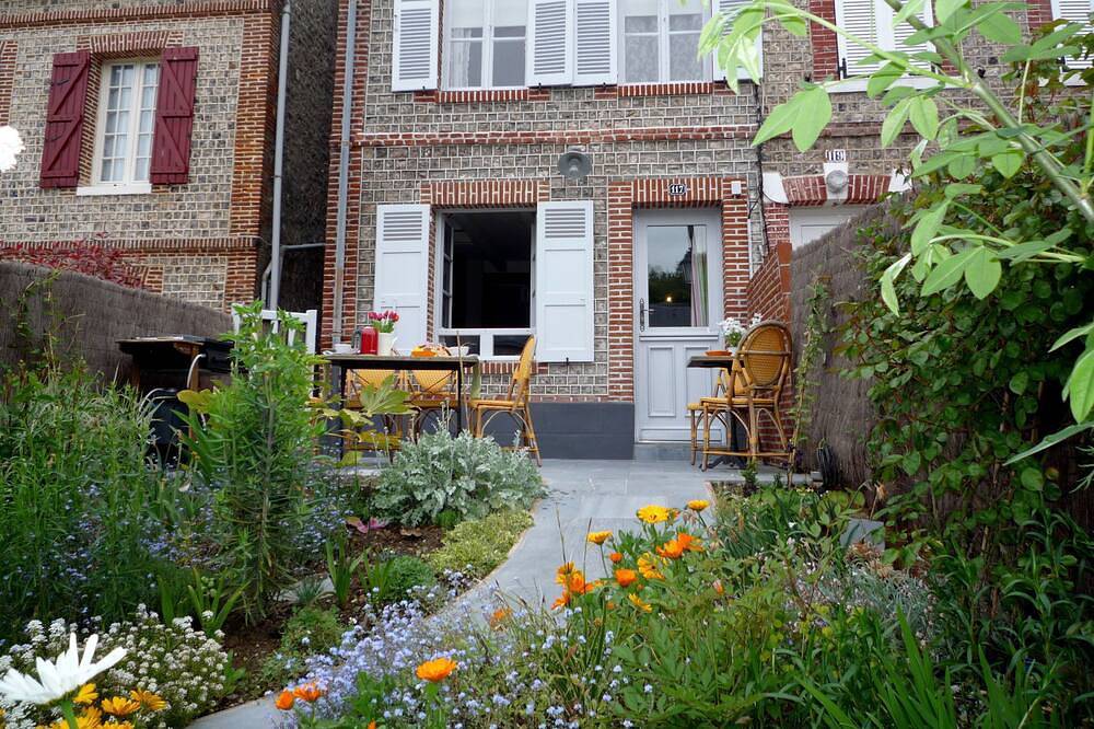 Haus mit Terrassen, kl. Gärten in Yport am Meer, bewaldete Talmulde... in Yport, Le Havre und Umgebung