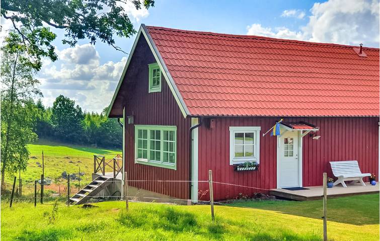 Ferienwohnung für 6 Personen, mit Terrasse und Garten sowie Ausblick und Seeblick in Marks Kommun