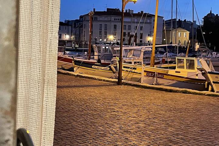 Gîte pour 2 personnes dans Office De Tourisme De Martigues