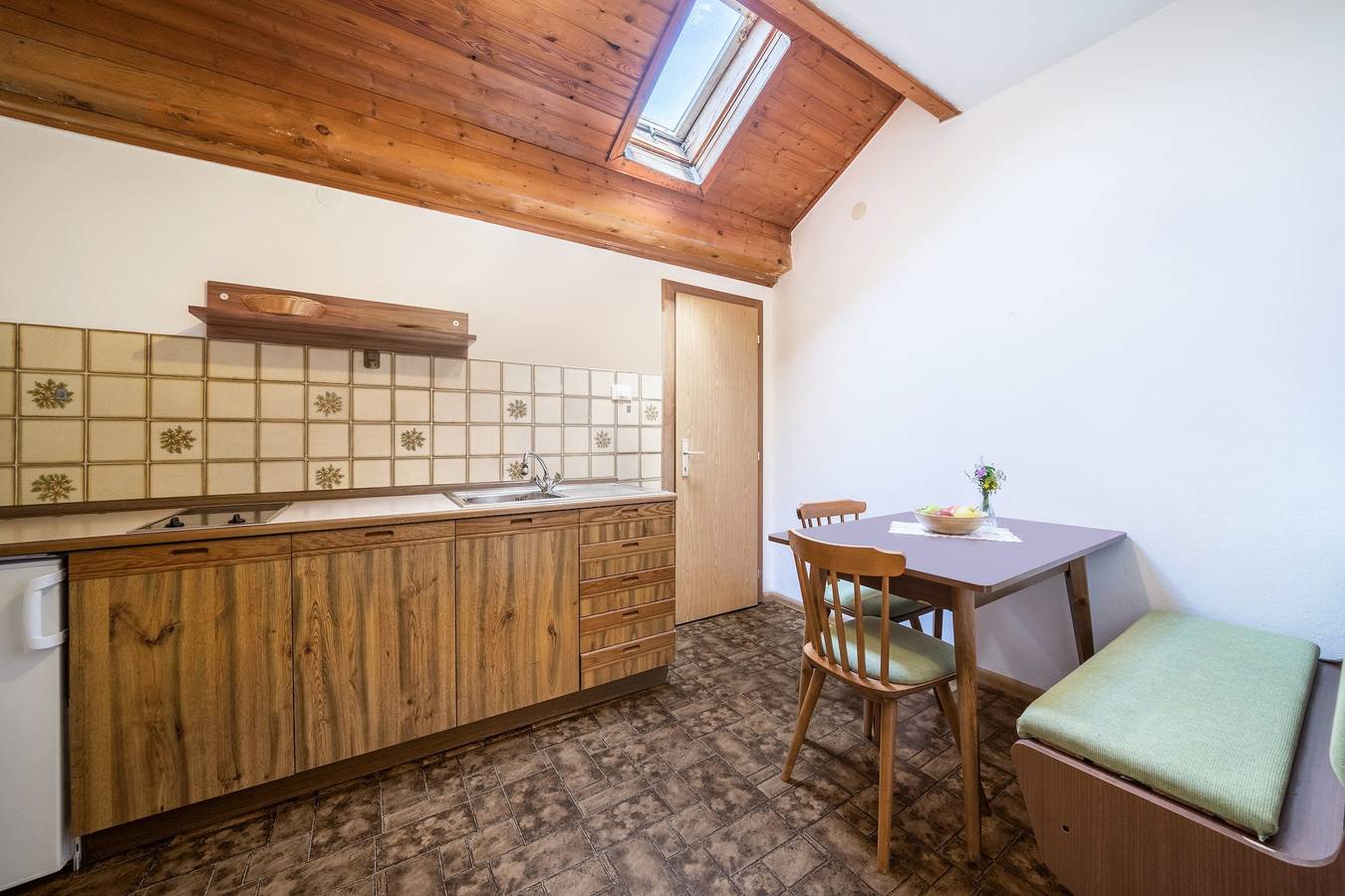 Ganze Wohnung, Ferienwohnung "Tschigat Leilichhof" mit Bergblick, Wlan, Balkon & Garten in Mitterlana, Lana