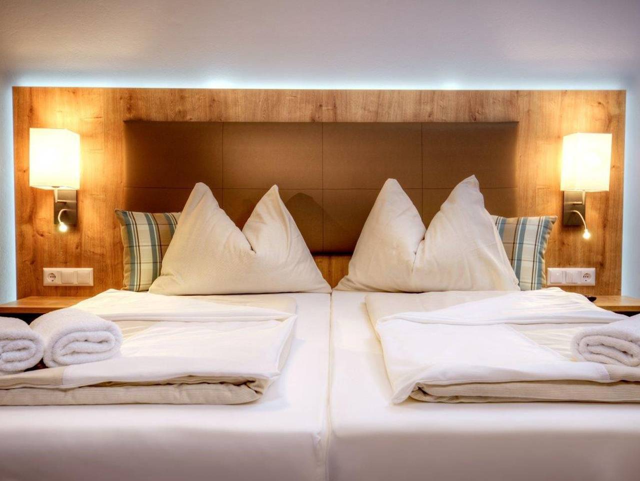 Hotel Bergkristall - Doppelzimmer, Dusche, Wc, Standard in Mallnitz, Lieser-Maltatal
