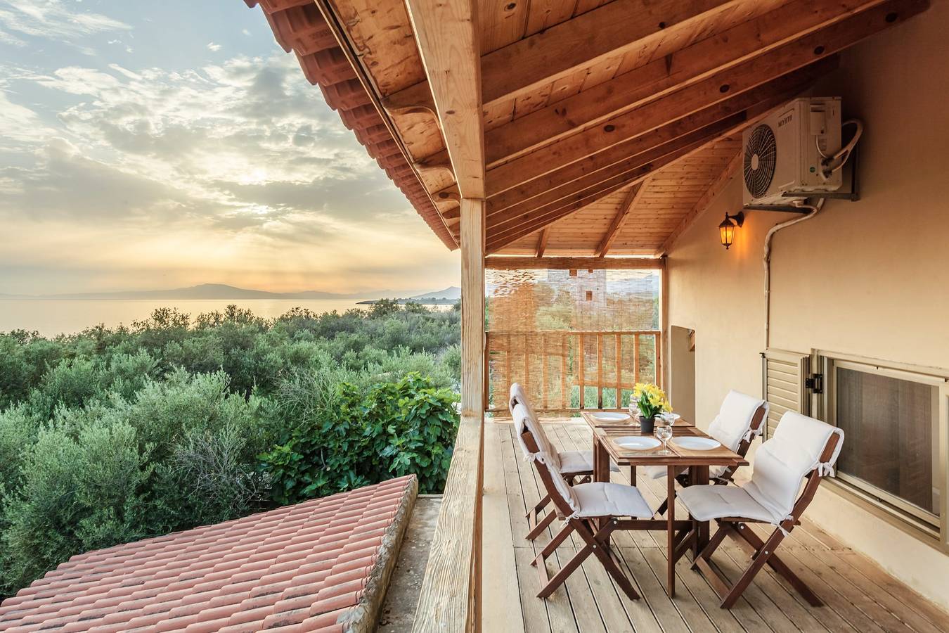 Appartamento intero, Appartamento vacanze per 3 persone con giardino in Agios Nikolaos (Peloponnese), Mani Peninsula