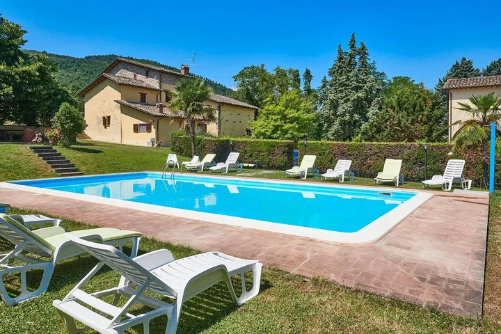 Ferienwohnung für 2 Personen, mit Garten und Ausblick sowie Pool, mit Haustier - 1