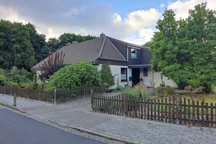 Ferienhaus für 4 Personen, mit Garten und Terrasse in Westoverledingen