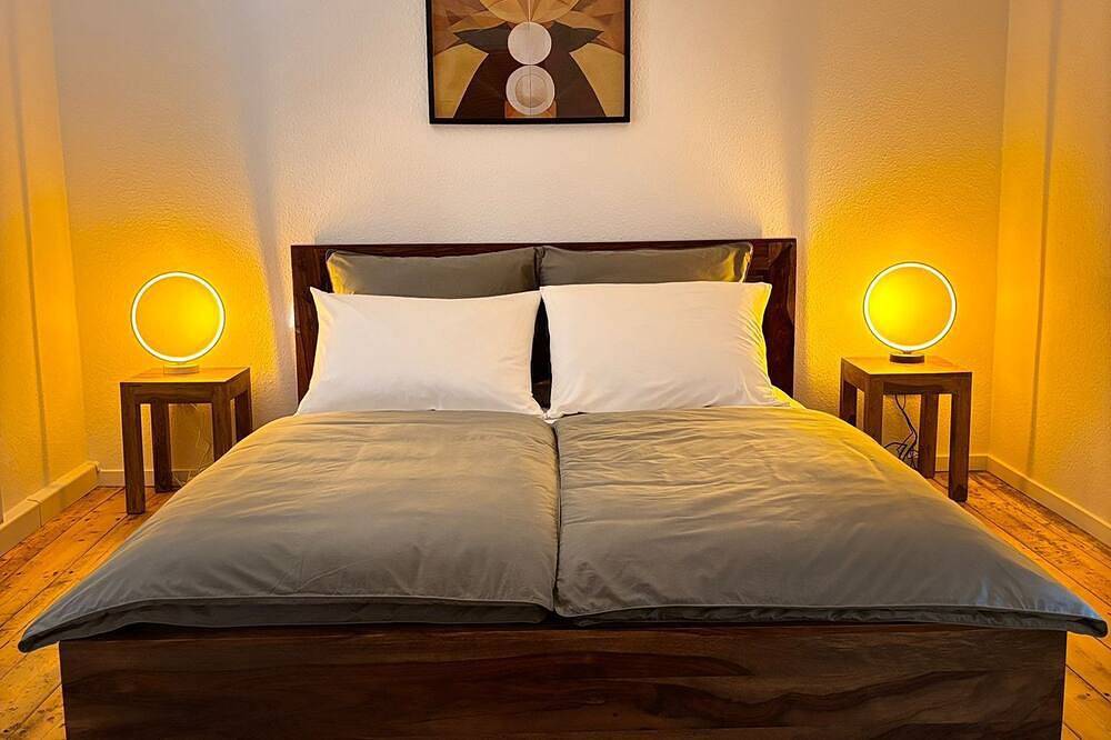 Ganze Wohnung, Holistic Home - Business & Travel Apartment nahe Koblenz in Höhr-Grenzhausen, Westerwald