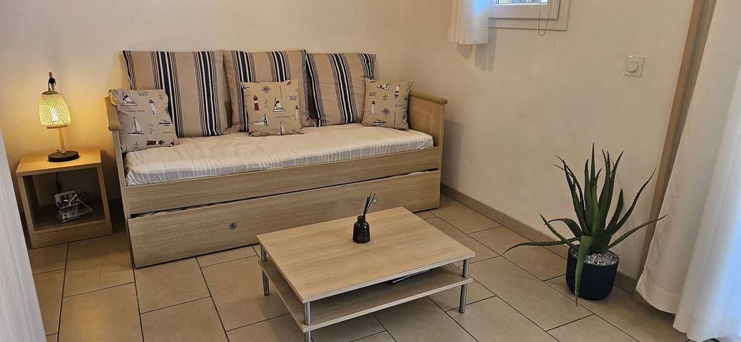 Gîte pour 4 personnes, avec terrasse et piscine à Sari-Solenzara - 3