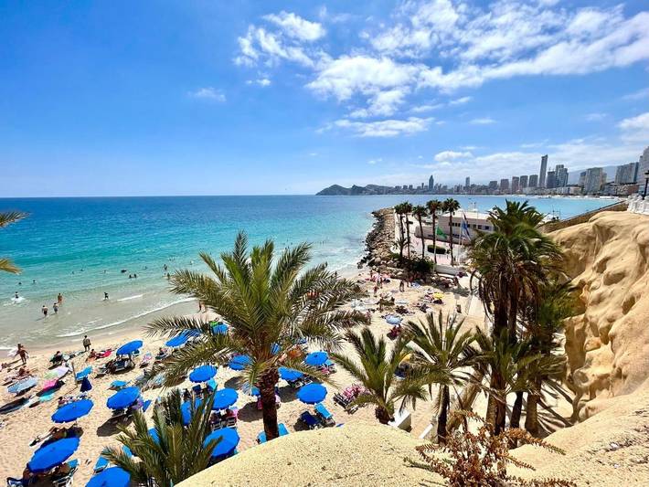 Escapadas de fin de semana para 7 personas, con terraza, Se admiten mascotas en Benidorm