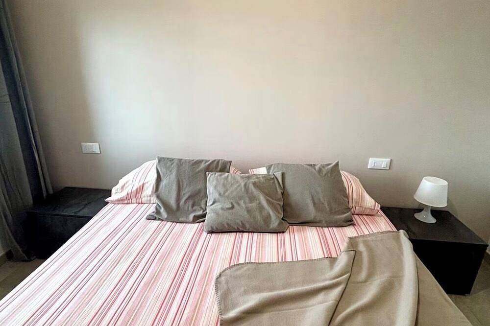 Appartement entier, A wonderful apartment in fantastic Borgio with parking in Borgio Verezzi, Riviera di Ponente