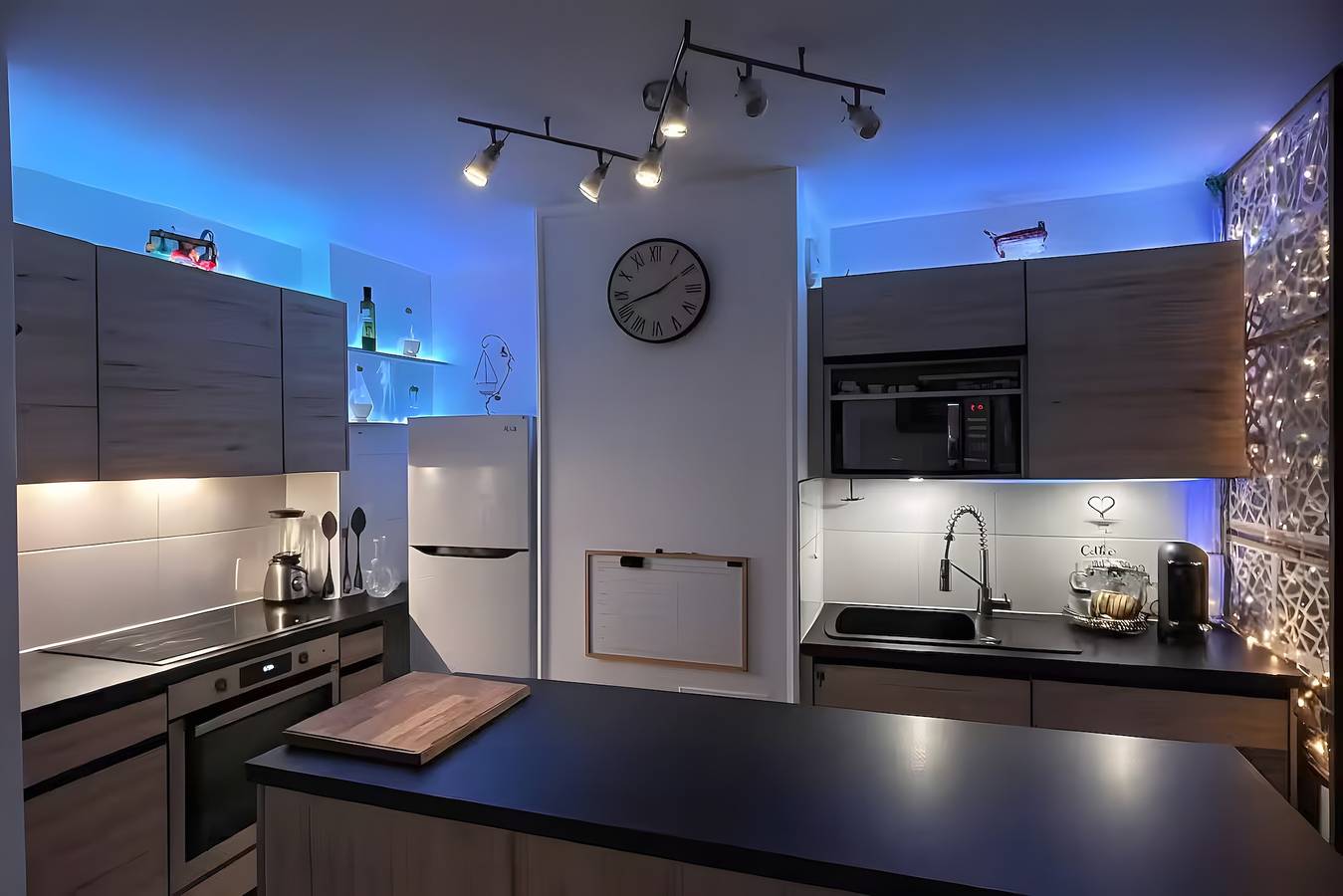 Appartement entier, Appartement « Vacation Rental » avec jardin commun, balcon et Wi-Fi in Bezons, Val-d'Oise