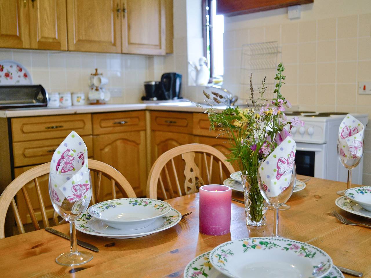 Greenmeadow Bungalow in Cardigan Bay