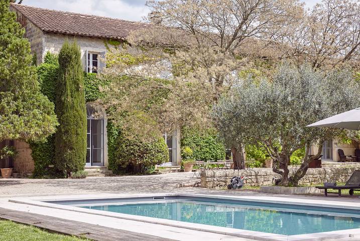 Villa pour 12 personnes, avec Terrasse ainsi que Jardin et Piscine