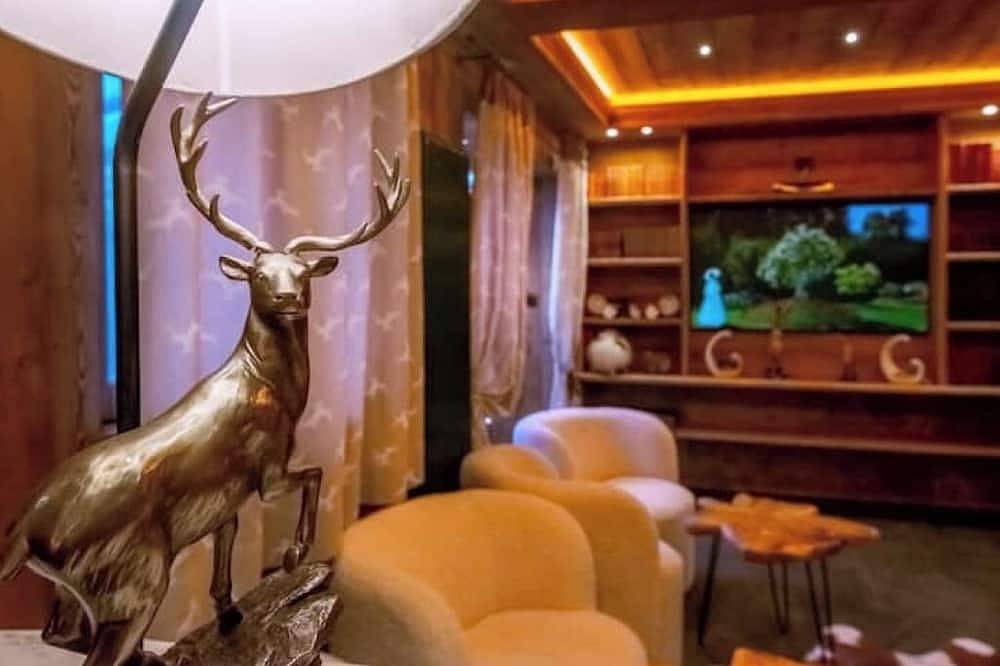 Chalet Bragard: Exclusive luxury in the heart of the Alps  in Limone Piemonte, Alpi Liguri