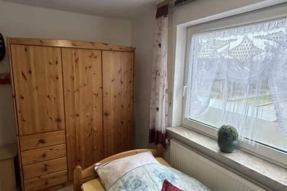 Ganze Wohnung, Ferienwohnung Daija by Interhome in Pewsum, Krummhörn