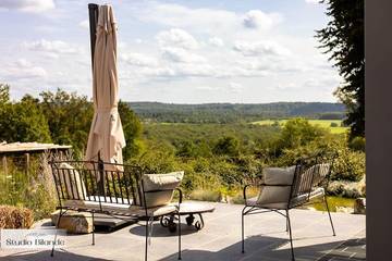 Maison de campagne pour 2 personnes, avec terrasse ainsi que jardin et sauna à Philippeville