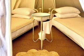 Camping for 10 People in Warehorne, Kent, Photo 1