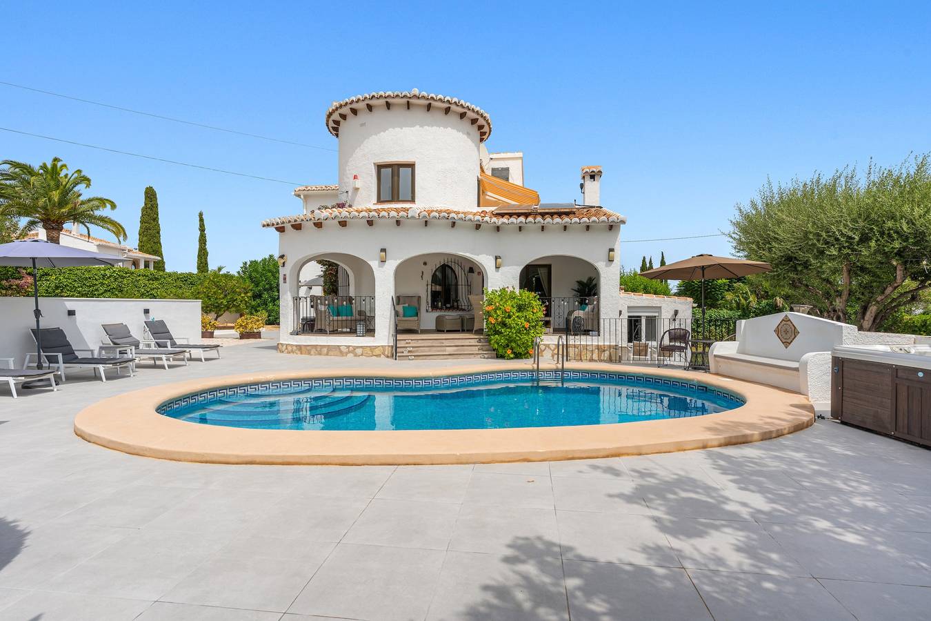 Villa 'Maria' con vistas al mar, Wi-Fi y aire acondicionado in Jávea, Costa Blanca