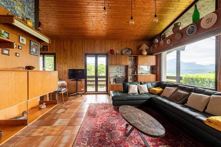 Location de vacances pour 10 personnes, avec balcon et jardin à Groisy - 3