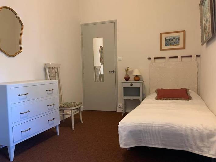 Location de vacances pour 8 personnes, avec vue et jardin, animaux acceptés à Montfrin - 3