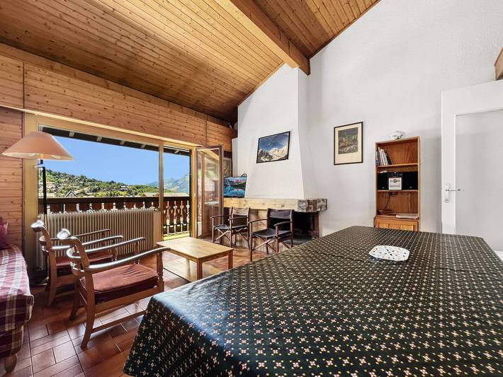 Gîte pour 8 personnes, avec Balcon dans Office De Tourisme Des Carroz