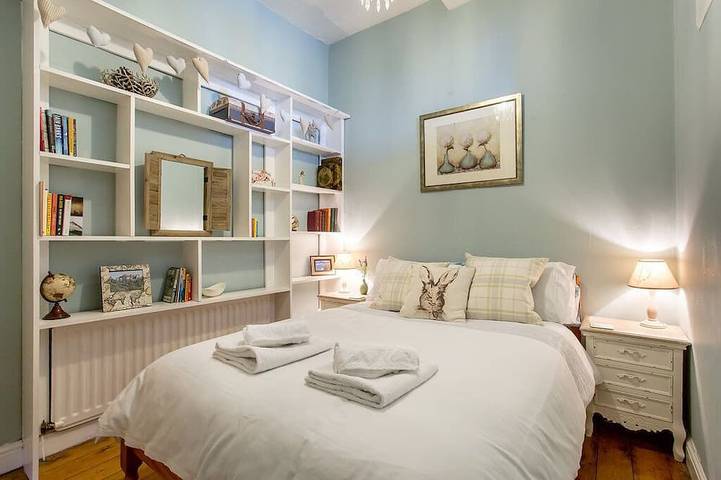 Ganze Wohnung, Log Fire City Center Apartment - kostenlose Protokolle zur Verfügung gestellt in Edinburgh, Edinburgh und Lothian