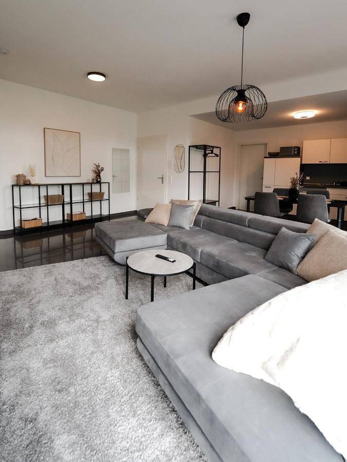 Ferienwohnung für 4 Personen, mit Balkon und Terrasse sowie Seeblick und Ausblick in der Dübener Heide