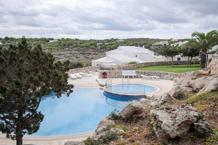 Holiday home for 4 people, with garden and terrace as well as pool - 1