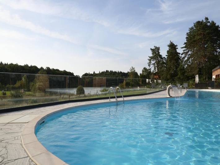 Gîte pour 6 personnes, avec piscine ainsi que terrasse et sauna, animaux acceptés à Meyrignac-l'Église - 2