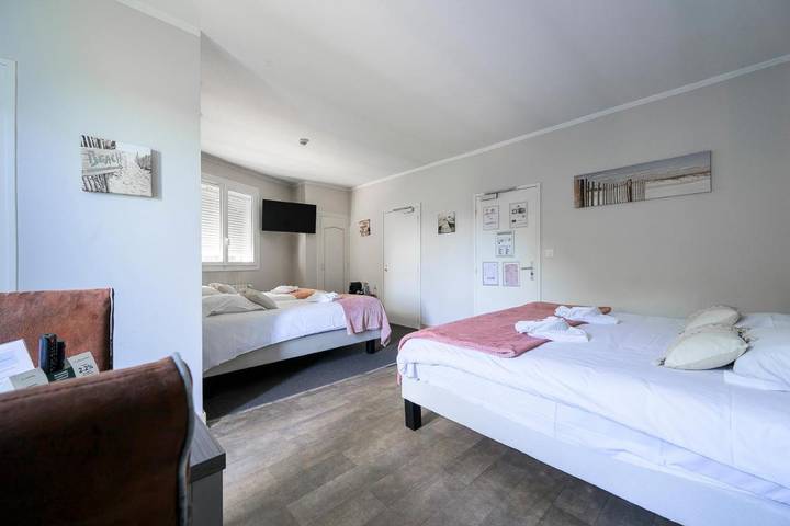 Hôtel pour 3 personnes, avec balcon à Chancelade - 3