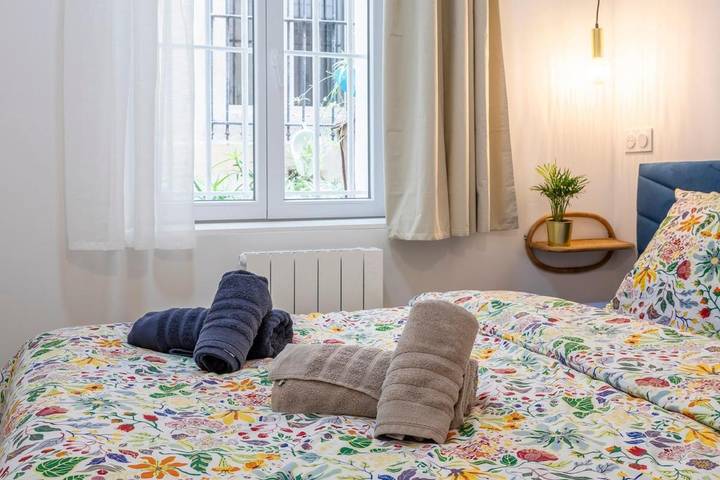 Gîte pour 4 personnes dans Basilique De Sainte Marie Majeure La Major Marseille - 2