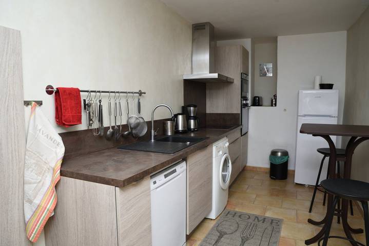 Gîte pour 3 personnes, avec terrasse et jardin, animaux acceptés à Vaison-la-Romaine - 3