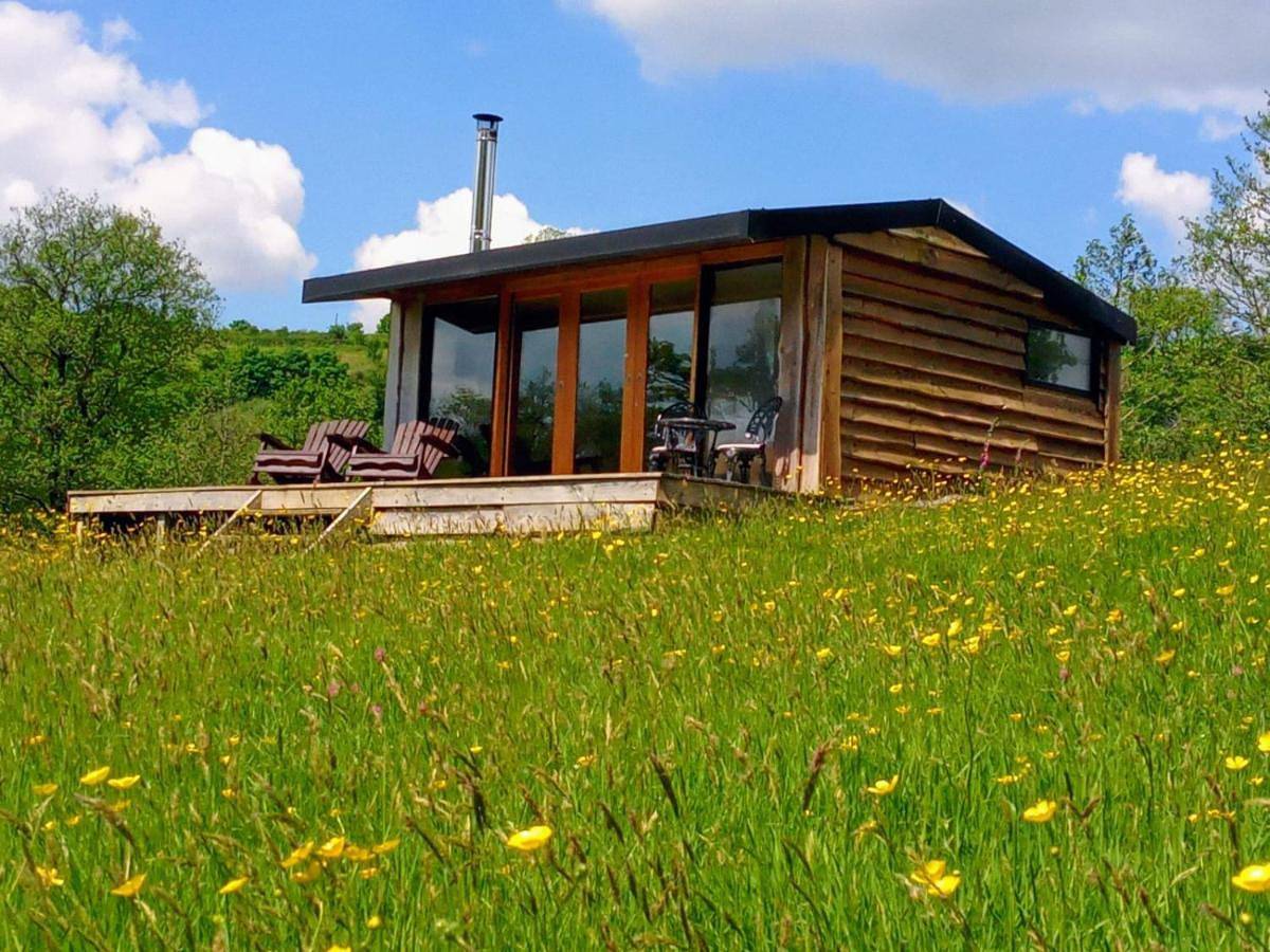Serenity Lodge in Carmarthenshire