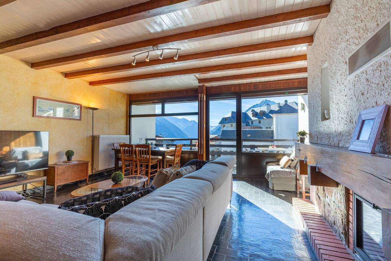 Appartement de vacances entier, Appartement 7 personnes proche pistes de skis du Pla d'Adet in Saint-Lary-Soulan, Parc national des Pyrénées