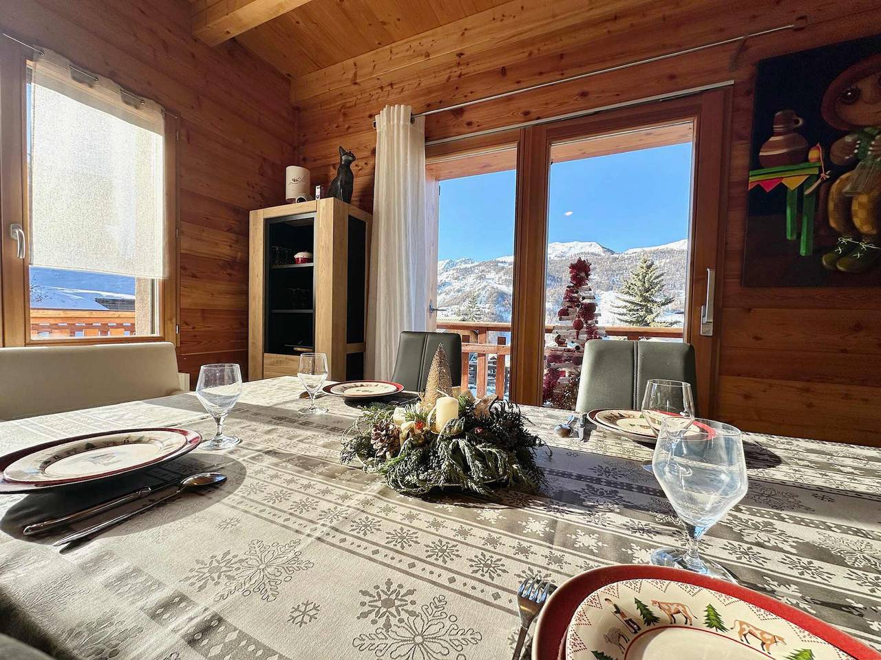 Familienchalet mit Sauna und Fitnessraum, 2 Parkplätze in Vars (station de ski), Vars