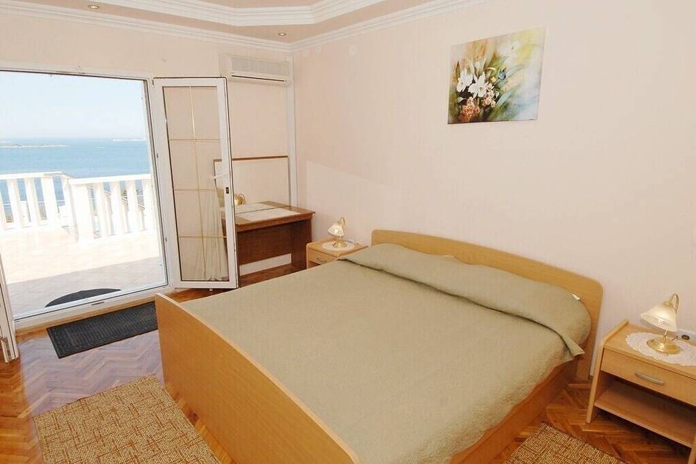 Ganze Wohnung, Ferienwohnungen und Zimmer Niko,, Soline, hr in Mlini, Dubrovnik-Neretva