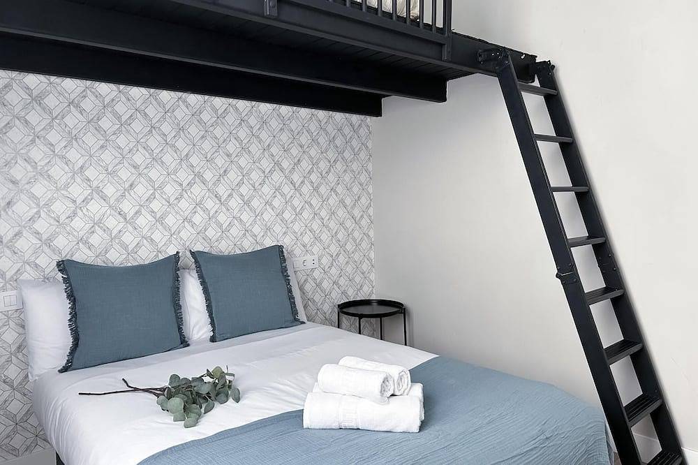 Entire apartment, Madrid Experience - 3-Bedroom Apartment in the City Center in Centro (Madrid), Madrid