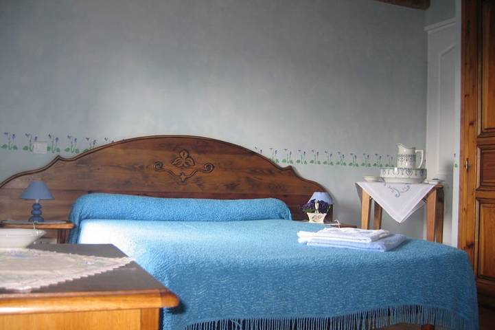 Large family home near Lac de Naussac 15/pers. in Naussac-Fontanes, Mende und Umgebung