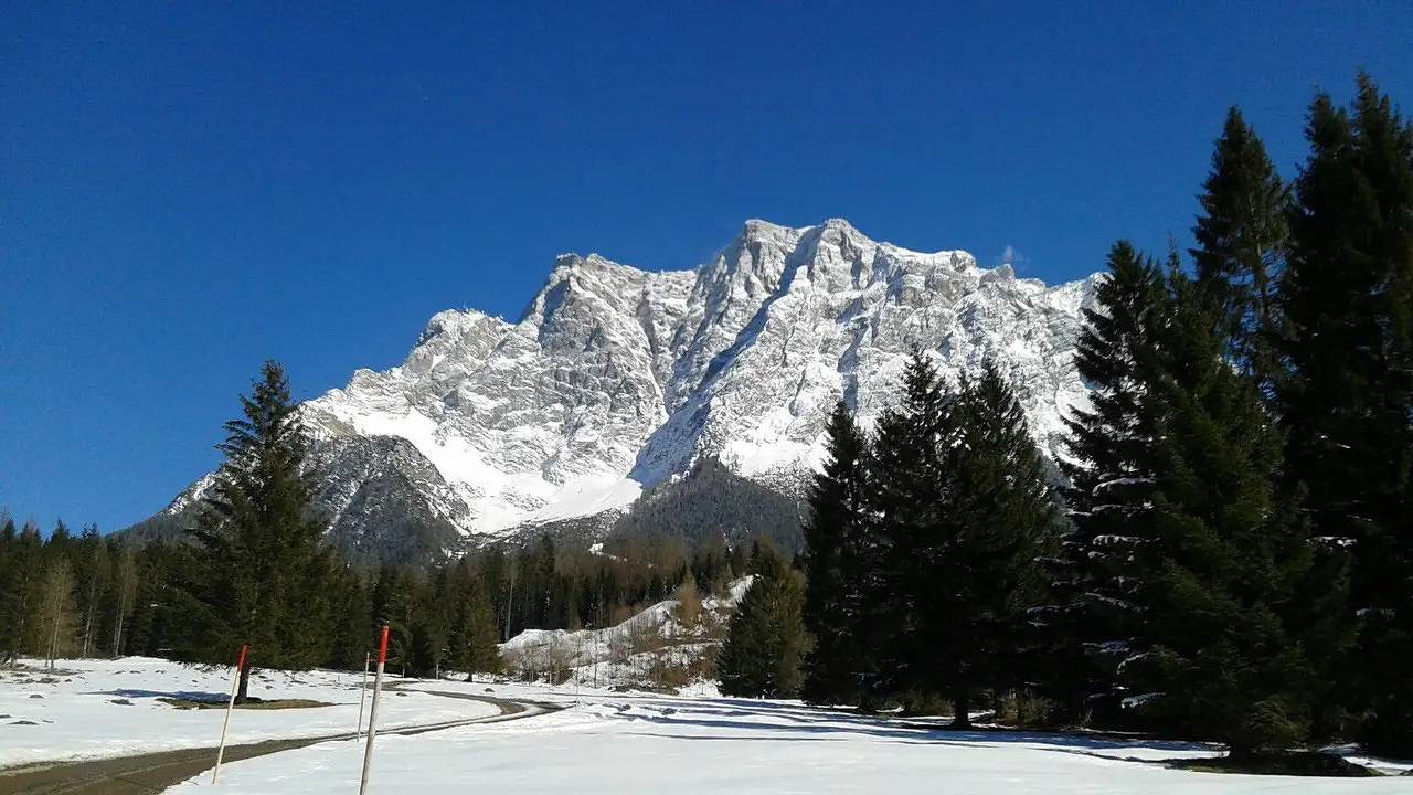 Geheel vakantieappartement, Vakantieappartement voor 4 personen met tuin in Ehrwald, Ammergauer Alpen (Oostenrijk)