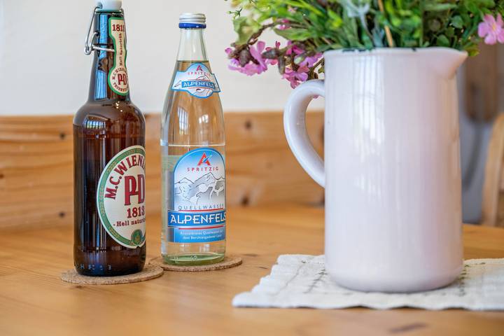 Ganze Wohnung, Ferienwohnung Am Schusterhof" mit privater Terrasse, privatem Garten und Wi-Fi in Wonneberg, Rupertiwinkel