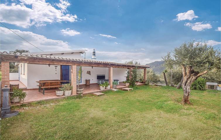 Casa vacanza per 6 persone, con Terrazza a Oliena