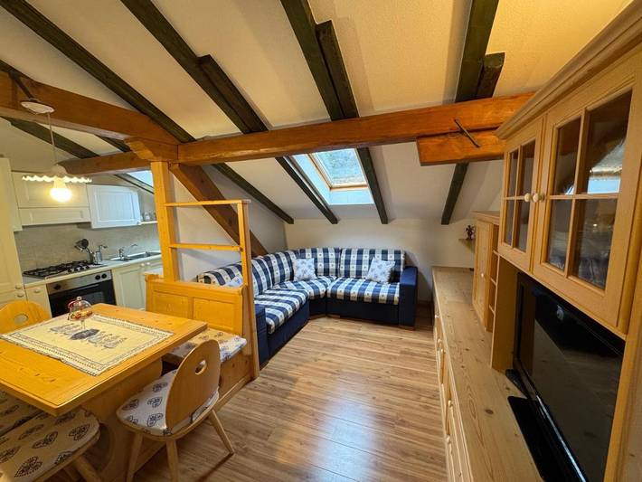 Gîte pour 4 personnes, avec vue et terrasse dans Varena - 4