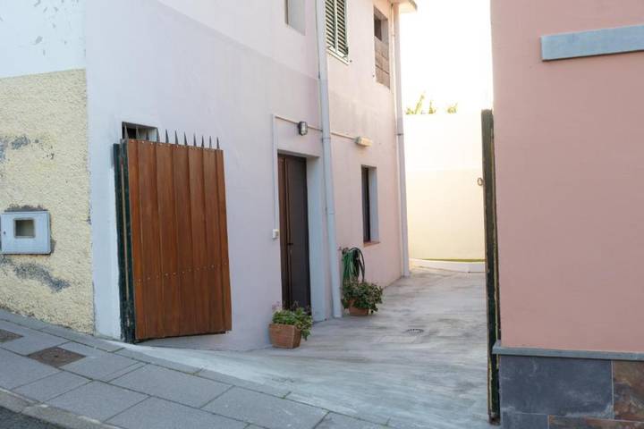 Apartamento entero, Apartamento de vacaciones 'Loft La Cañada' con terraza compartida y Wi-Fi in El Sauce, La Orotava