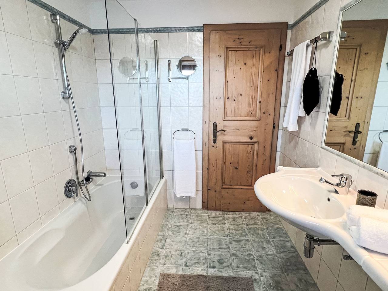 Ganze Wohnung, Penzing in Sankt Johann in Tirol, Kaisergebirge