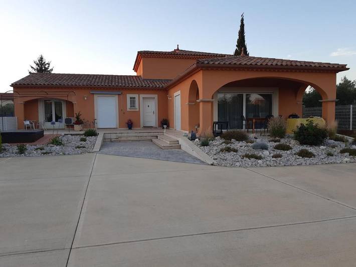 Maison de vacances pour 2 personnes, avec jacuzzi et jardin