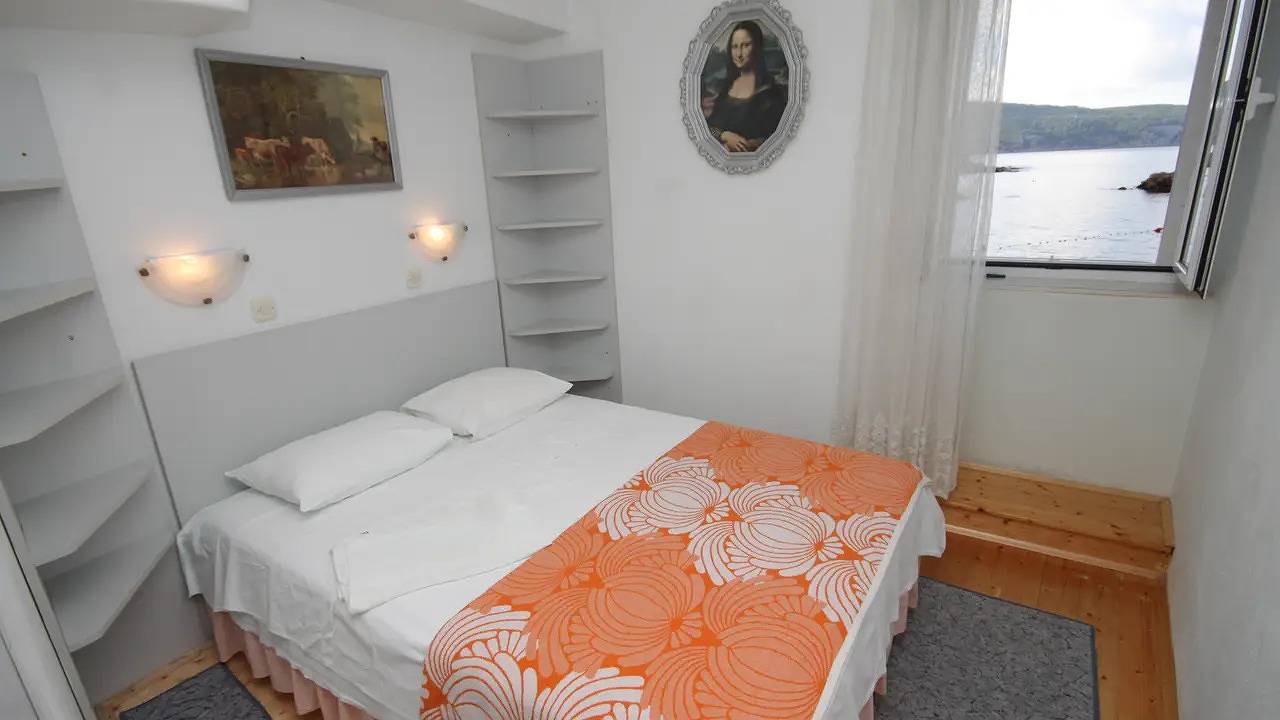Helt studio, Studio für 2 Personen (11 m²) in Komiža in Komiza, Split-Dalmatia