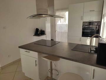 Gîte pour 6 personnes, avec balcon ainsi que jardin et vue à Saint-Maurice-l'Exil