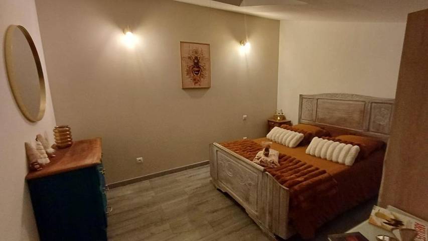 Gîte pour 4 personnes, avec jardin et vue à Chanzeaux - 4